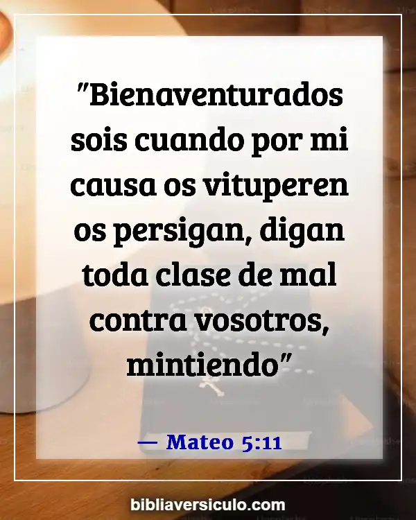 Versículos de la Biblia Sobre Falso (Mateo 5:11)